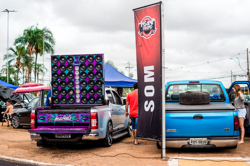 Imagem JPG, Insane Sound 2024 reuniu apaixonados por som automotivo e carros rebaixados no Parque do Peão