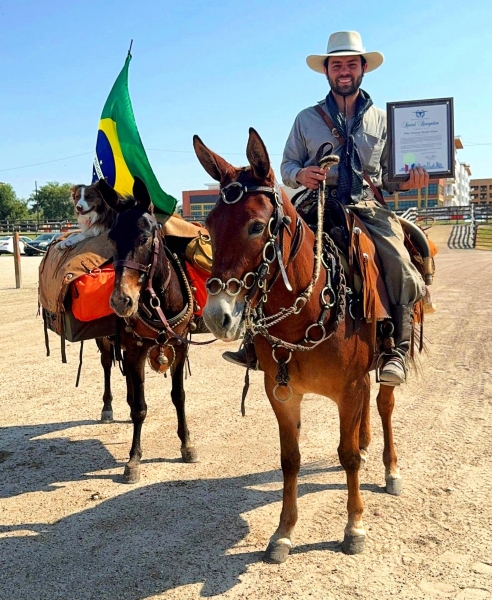 Imagem JPG, Berranteiro inicia expedição de mais de 10 mil quilômetros rumo à Festa do Peão de Barretos